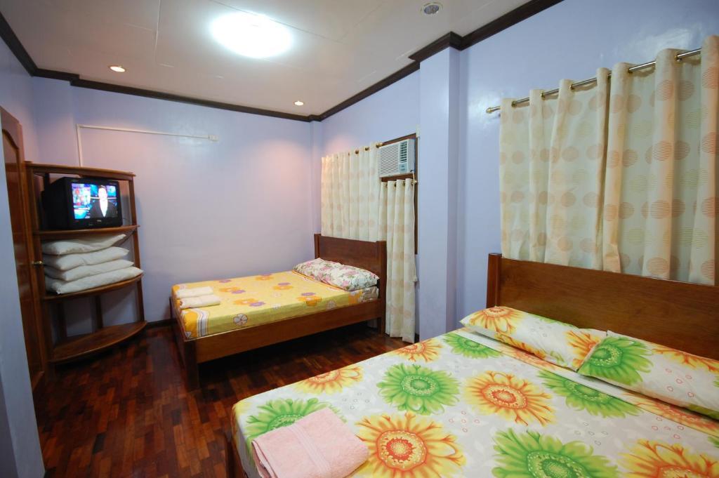 J-Lais Balai Turista - Pensionne House Puerto Princesa Room photo